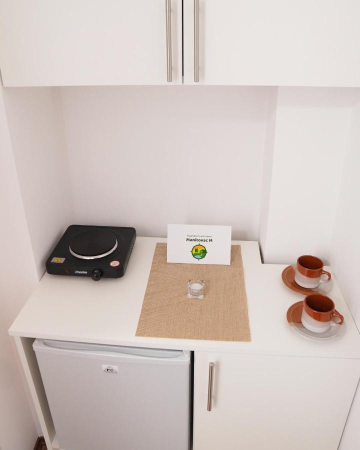 Apartments Manitovac M Nikšić Bagian luar foto